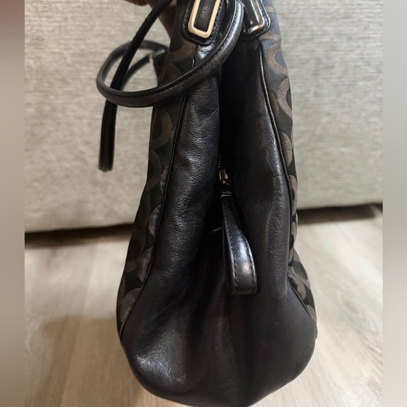 Coach Black Patterned Shoulder Bag - Picture 5 of 10
